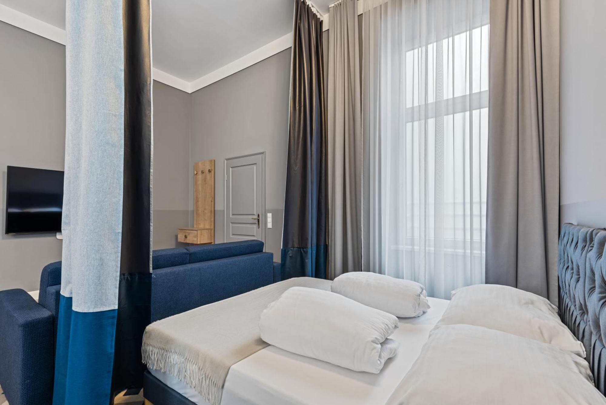 Aparthotel Kh Opera