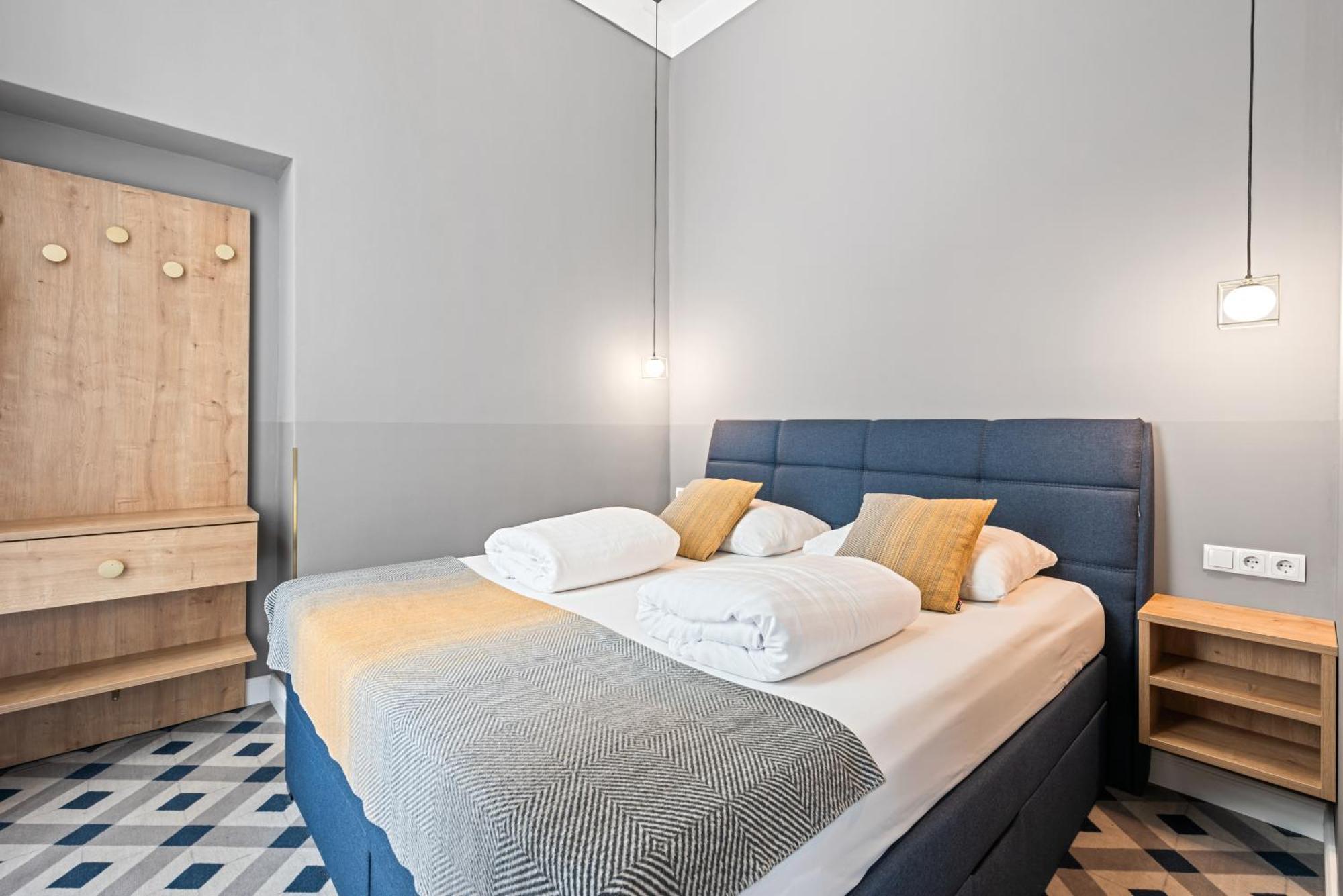 Aparthotel Kh Opera *
